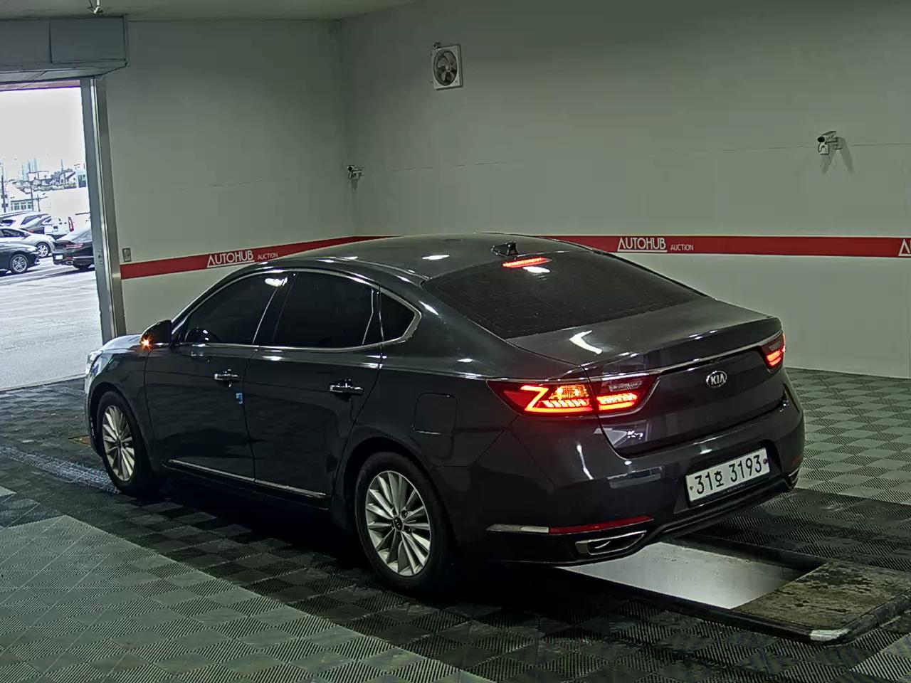 2018 - kia k7