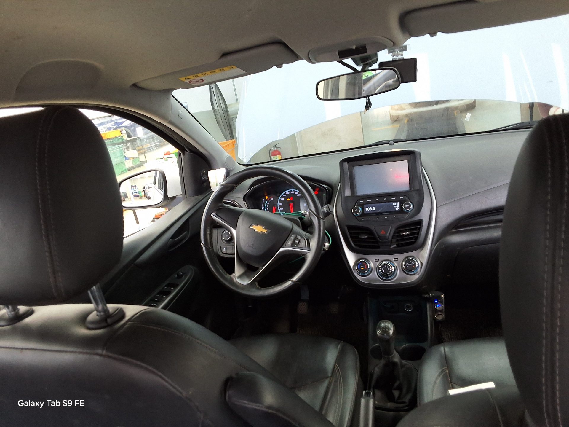 2016 - chevrolet spark