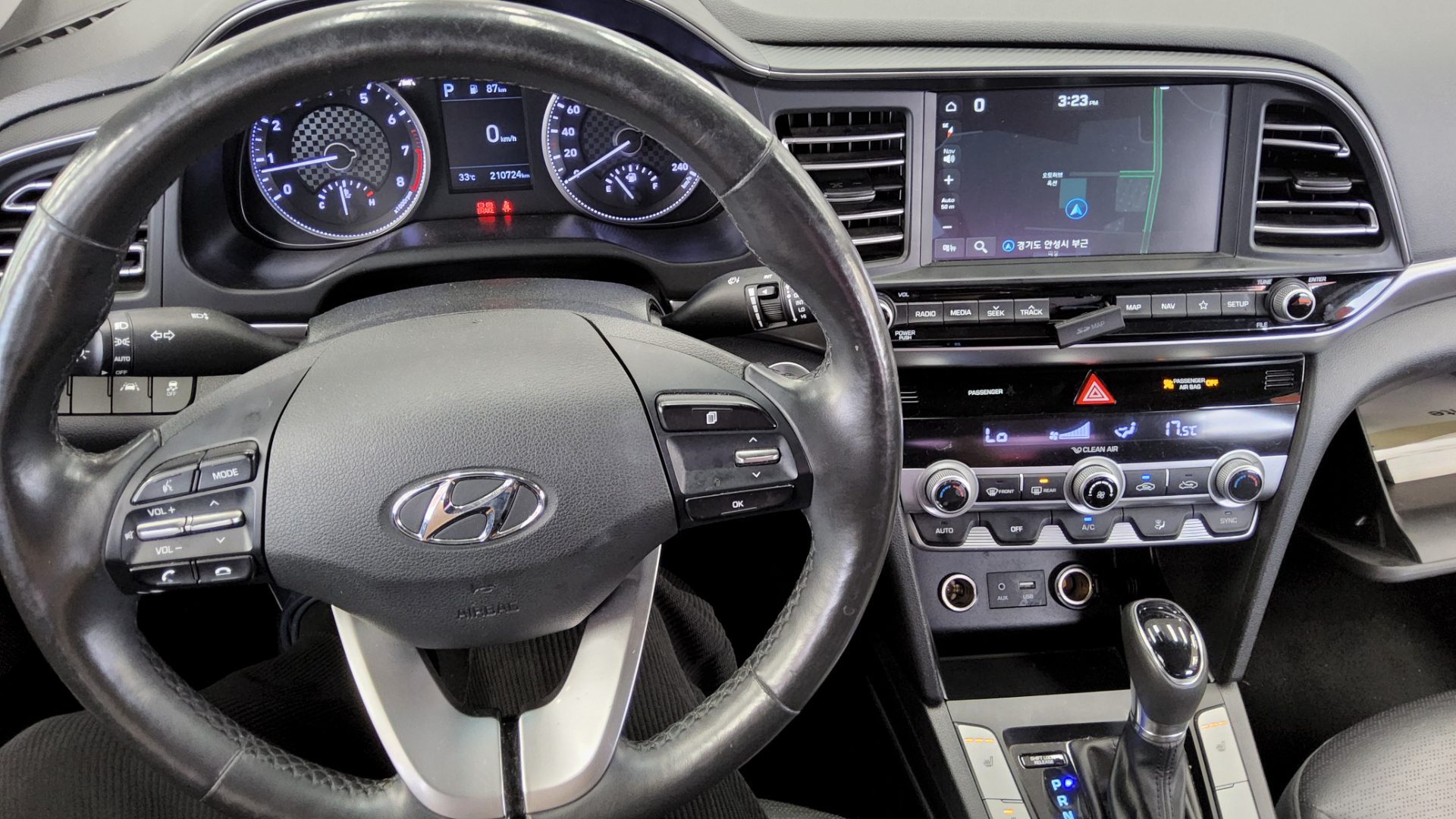 2019 - hyundai avante