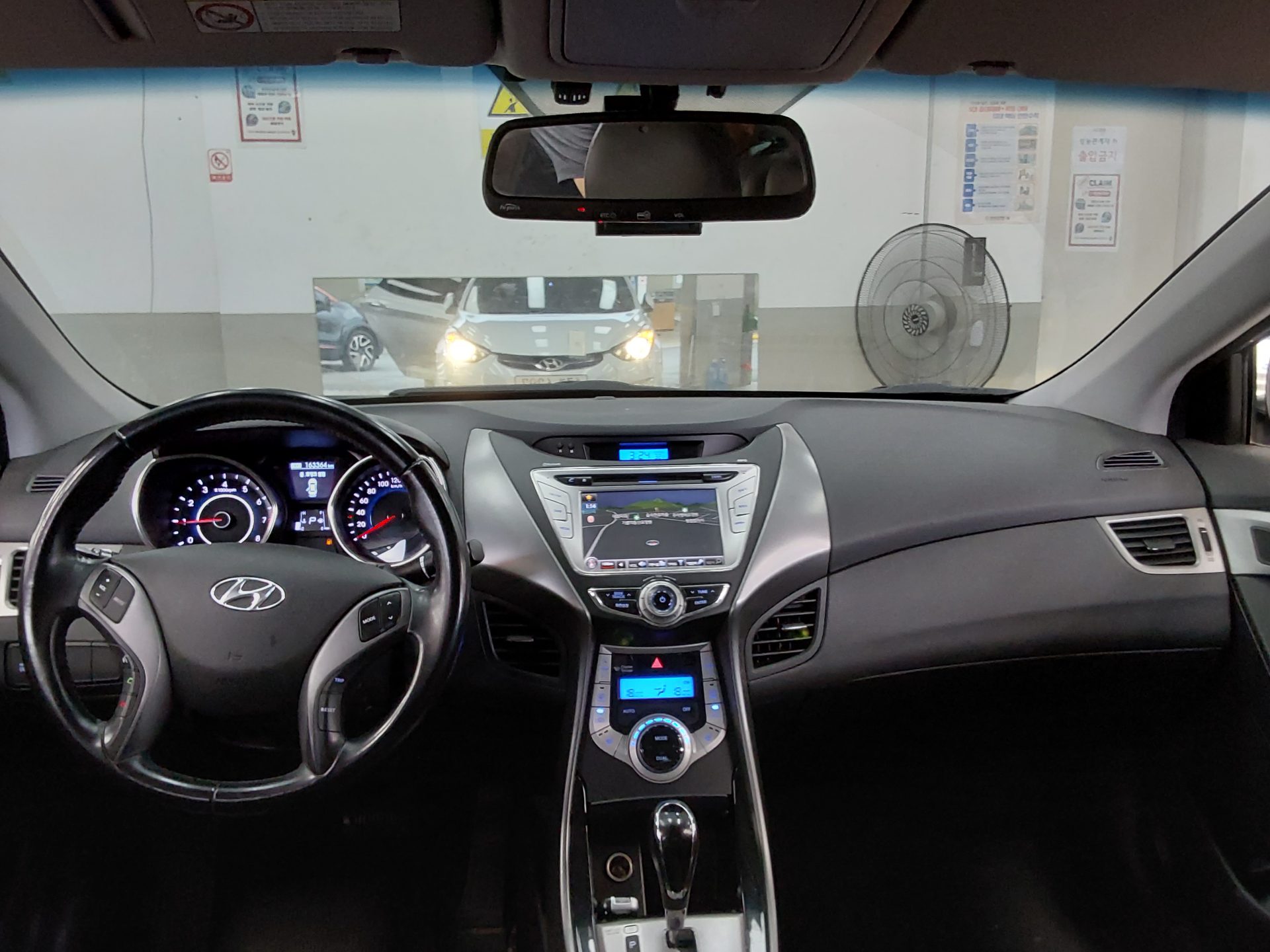 2011 - hyundai avante