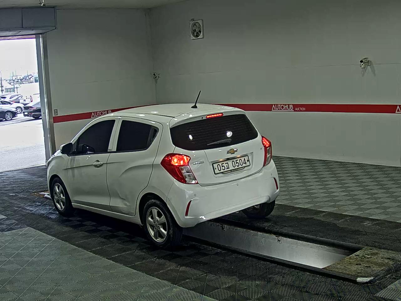 2016 - chevrolet spark