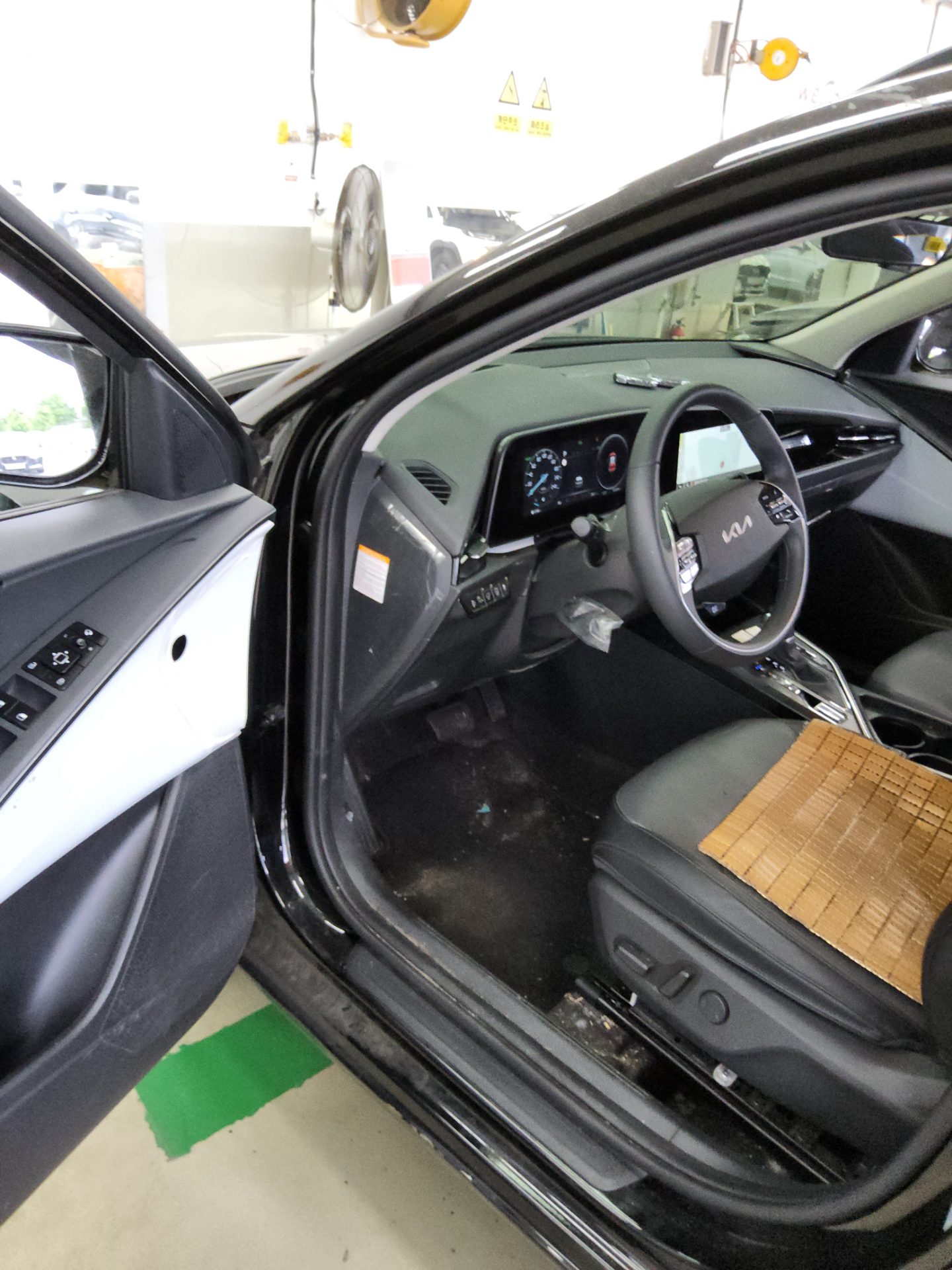 2022 - kia niro