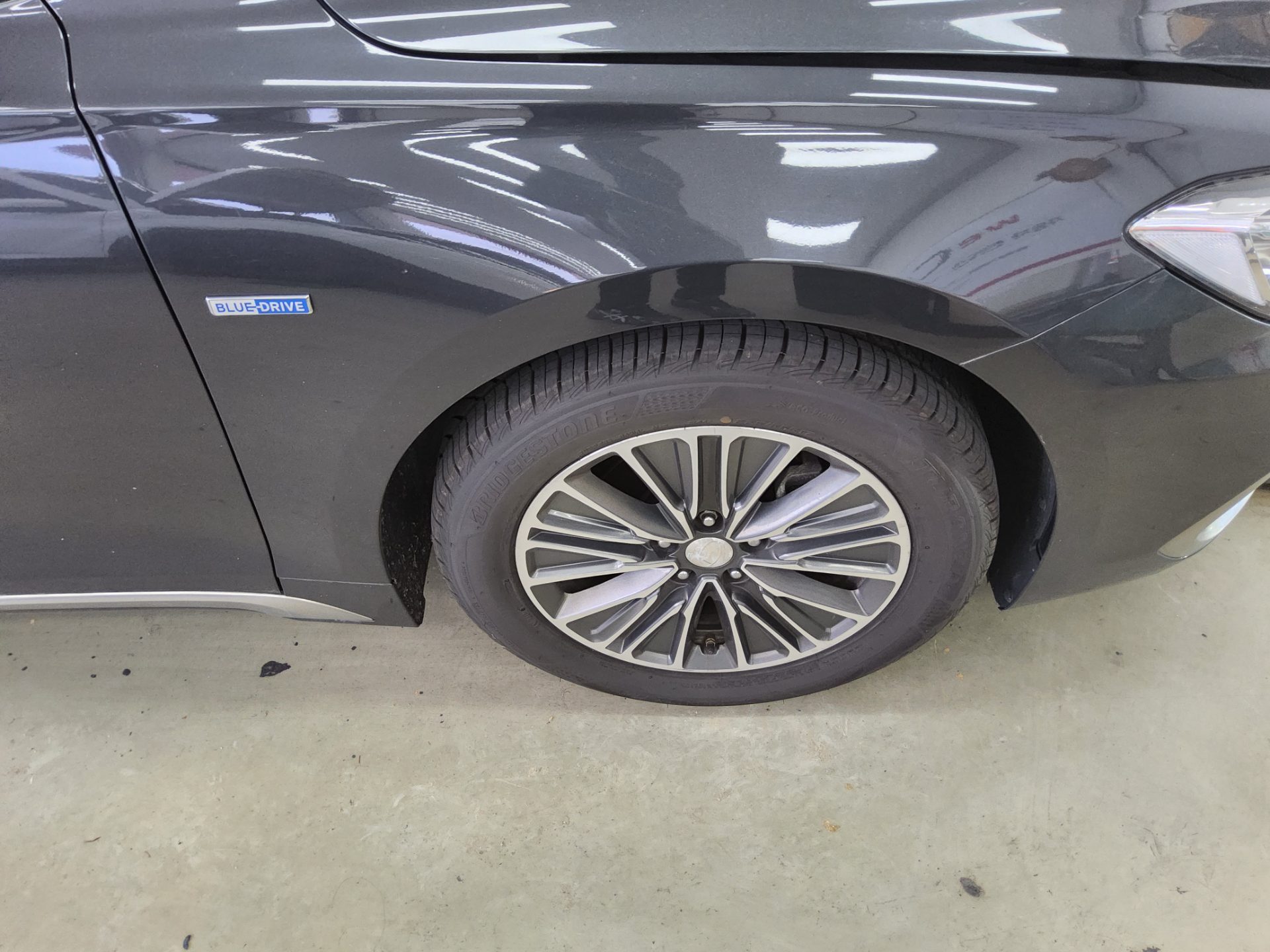 2018 - hyundai grandeur