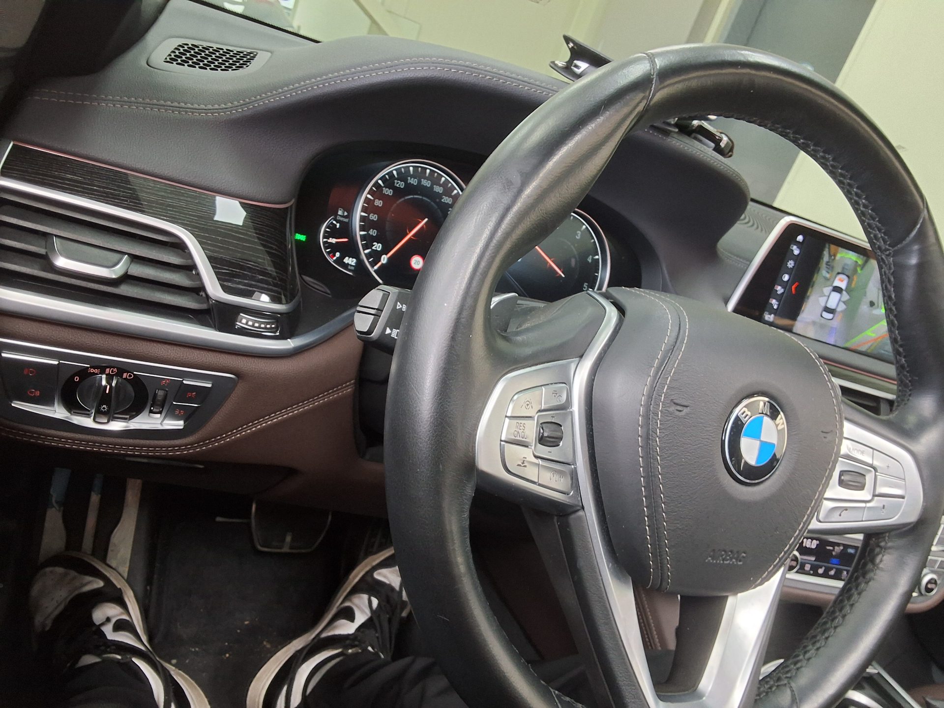 2018 - bmw m7