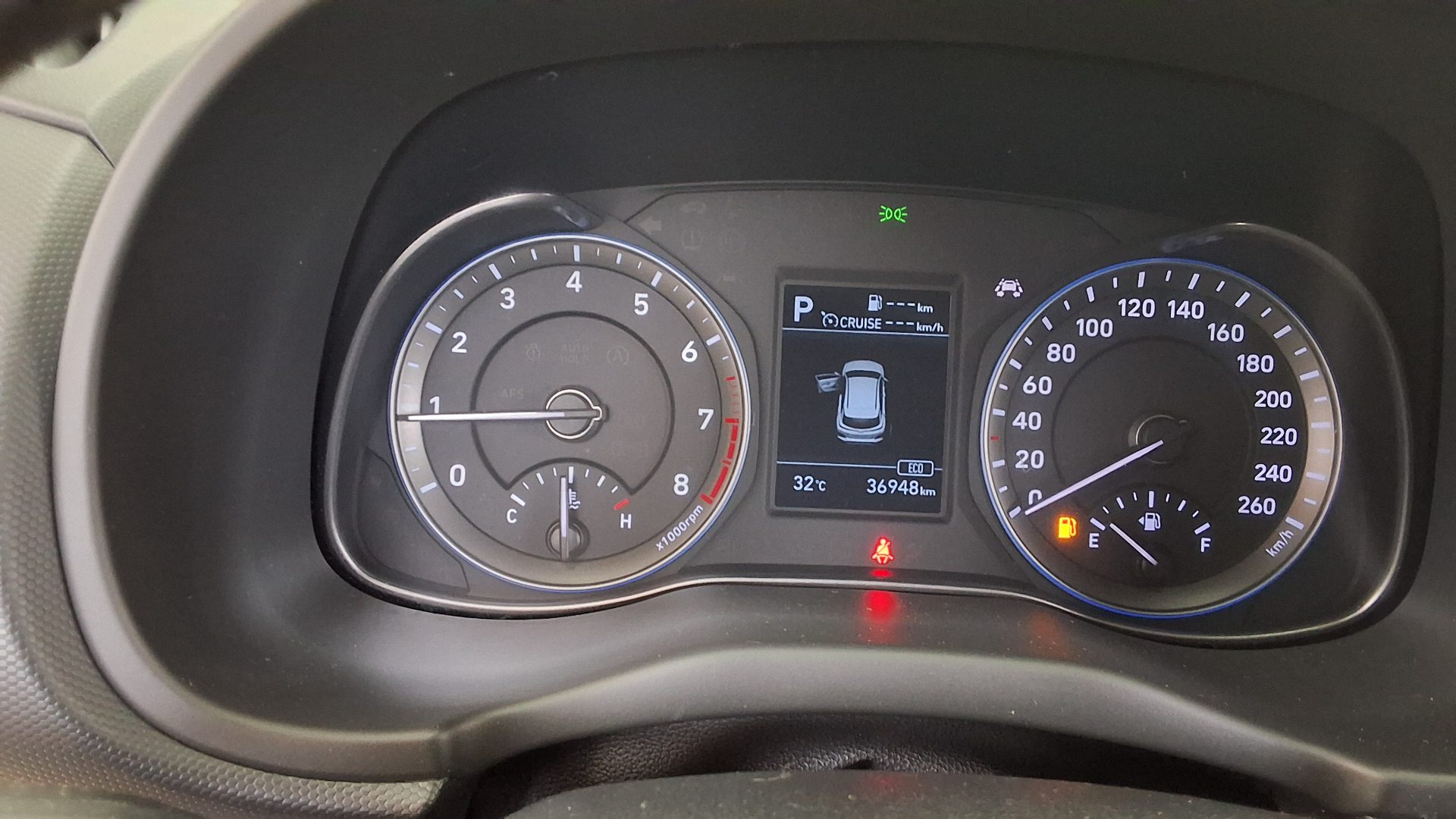 2020 - hyundai kona