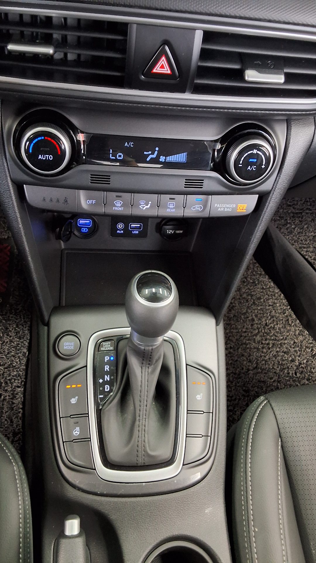2020 - hyundai kona