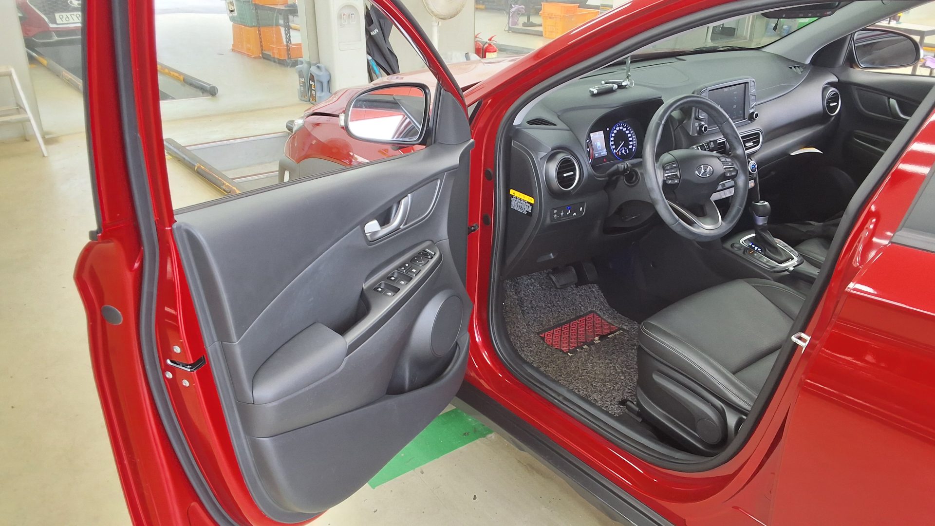 2020 - hyundai kona