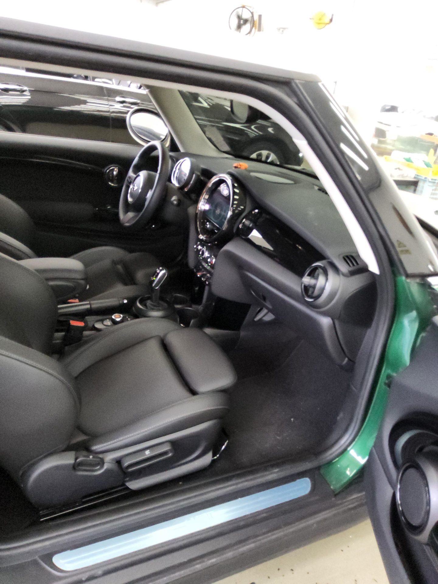 2022 - mini cooper