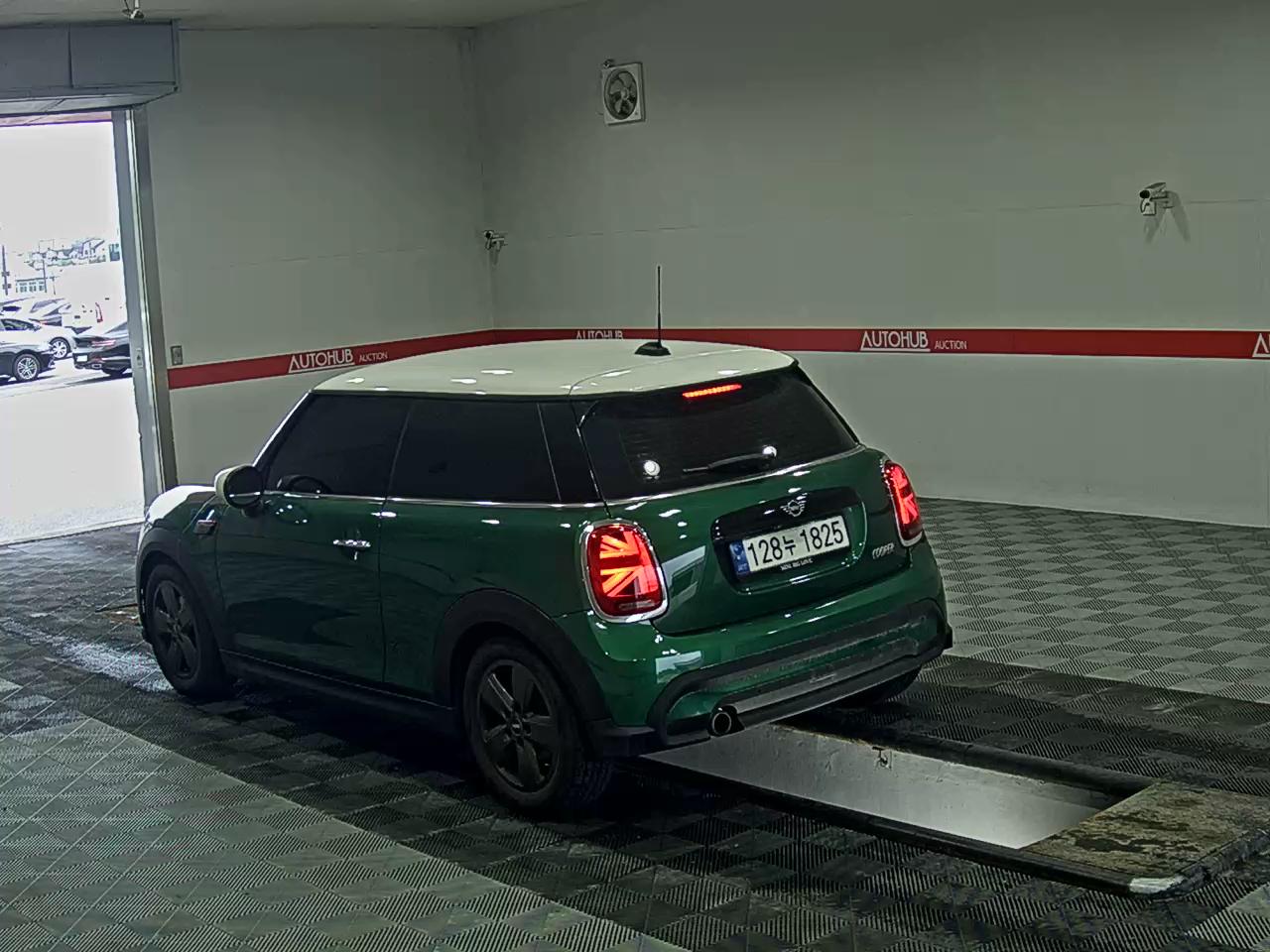 2022 - mini cooper