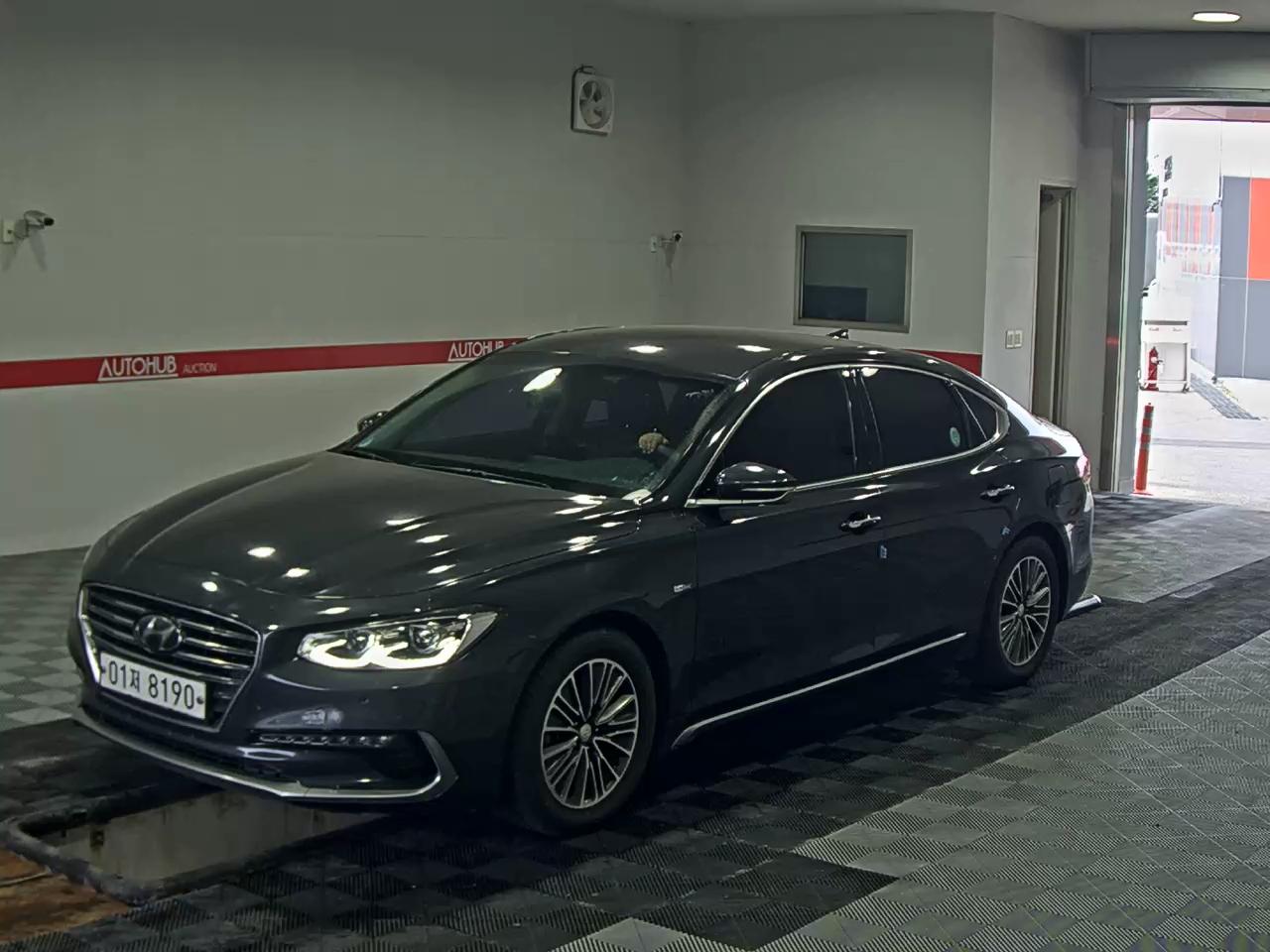 HYUNDAI GRANDEUR HEV