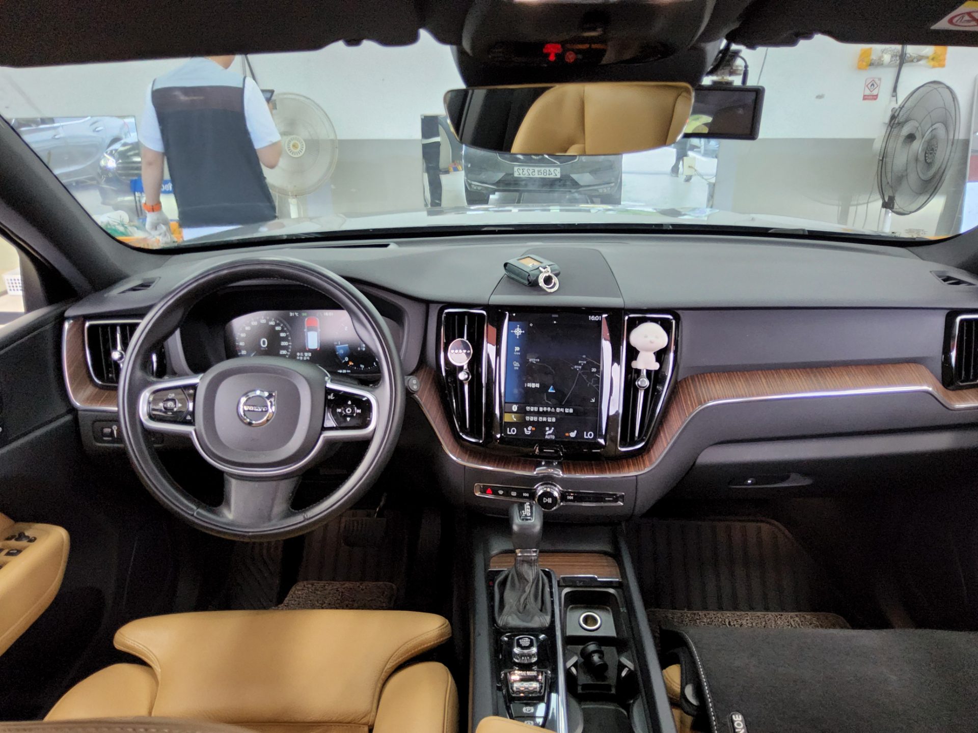 2020 - volvo xc60