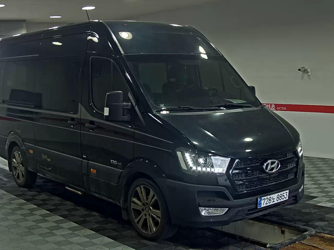 2021 - hyundai solati