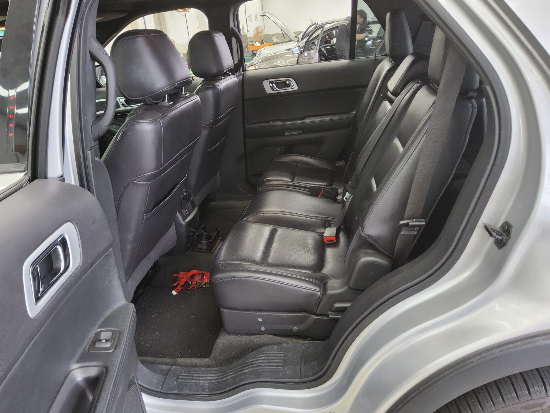 2011 - ford explorer