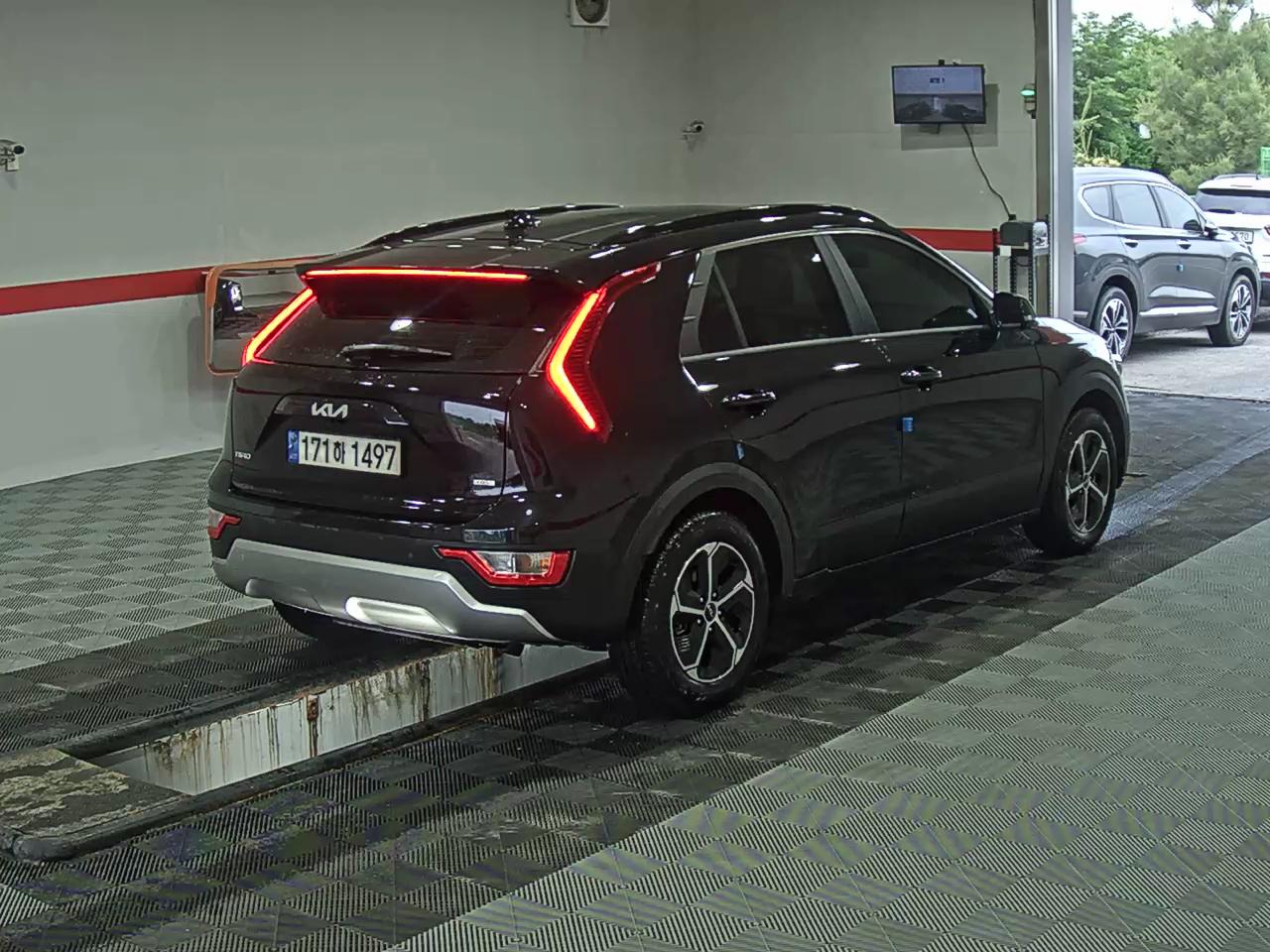 2022 - kia niro