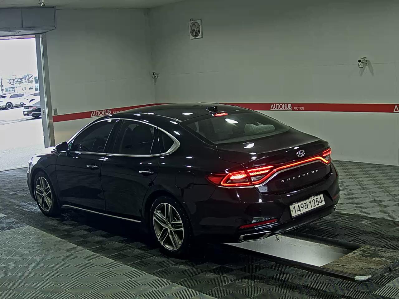 2019 - hyundai grandeur