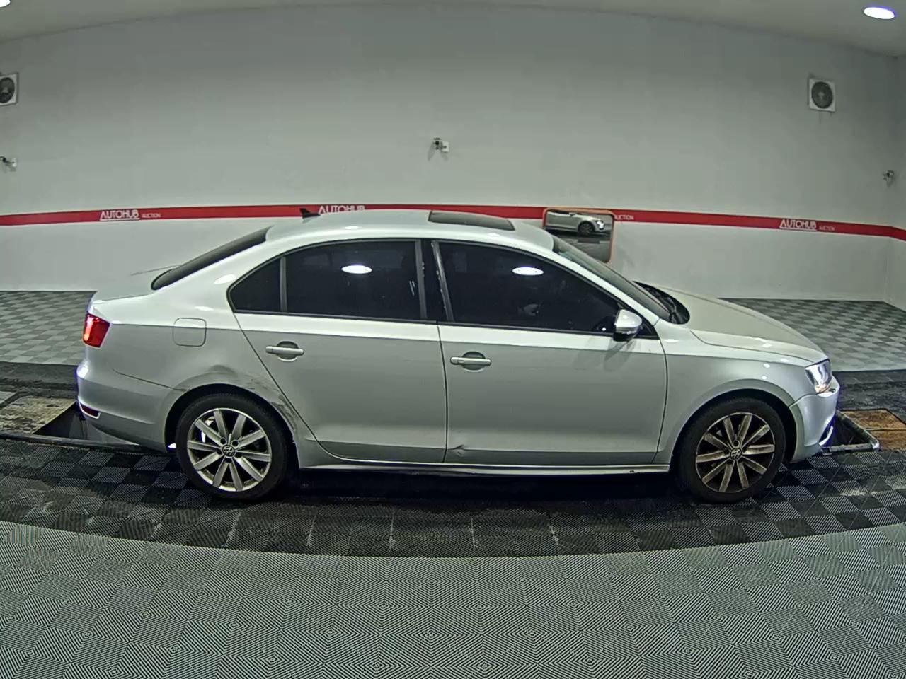 2013 - volkswagen jetta