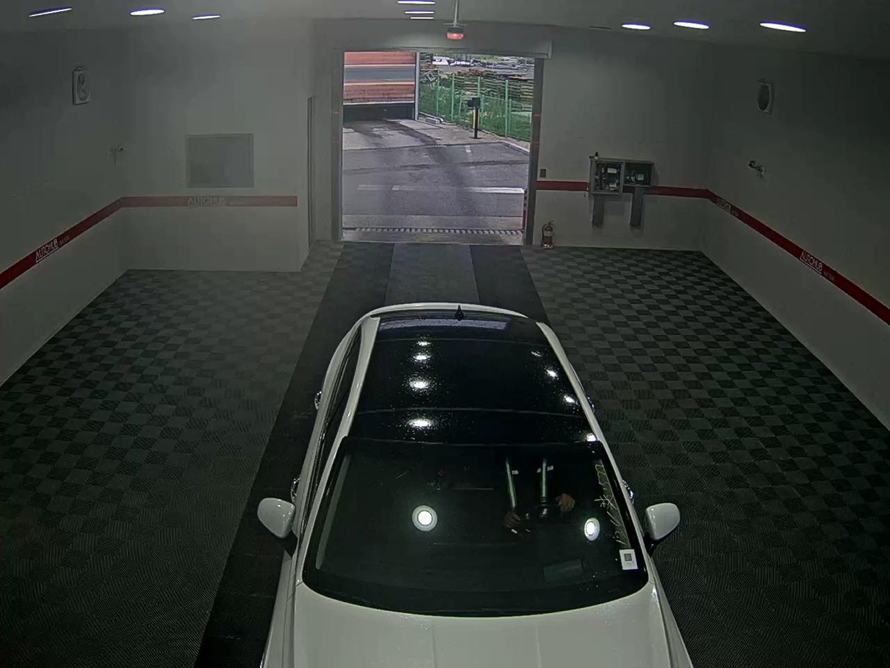 2021 - genesis g80