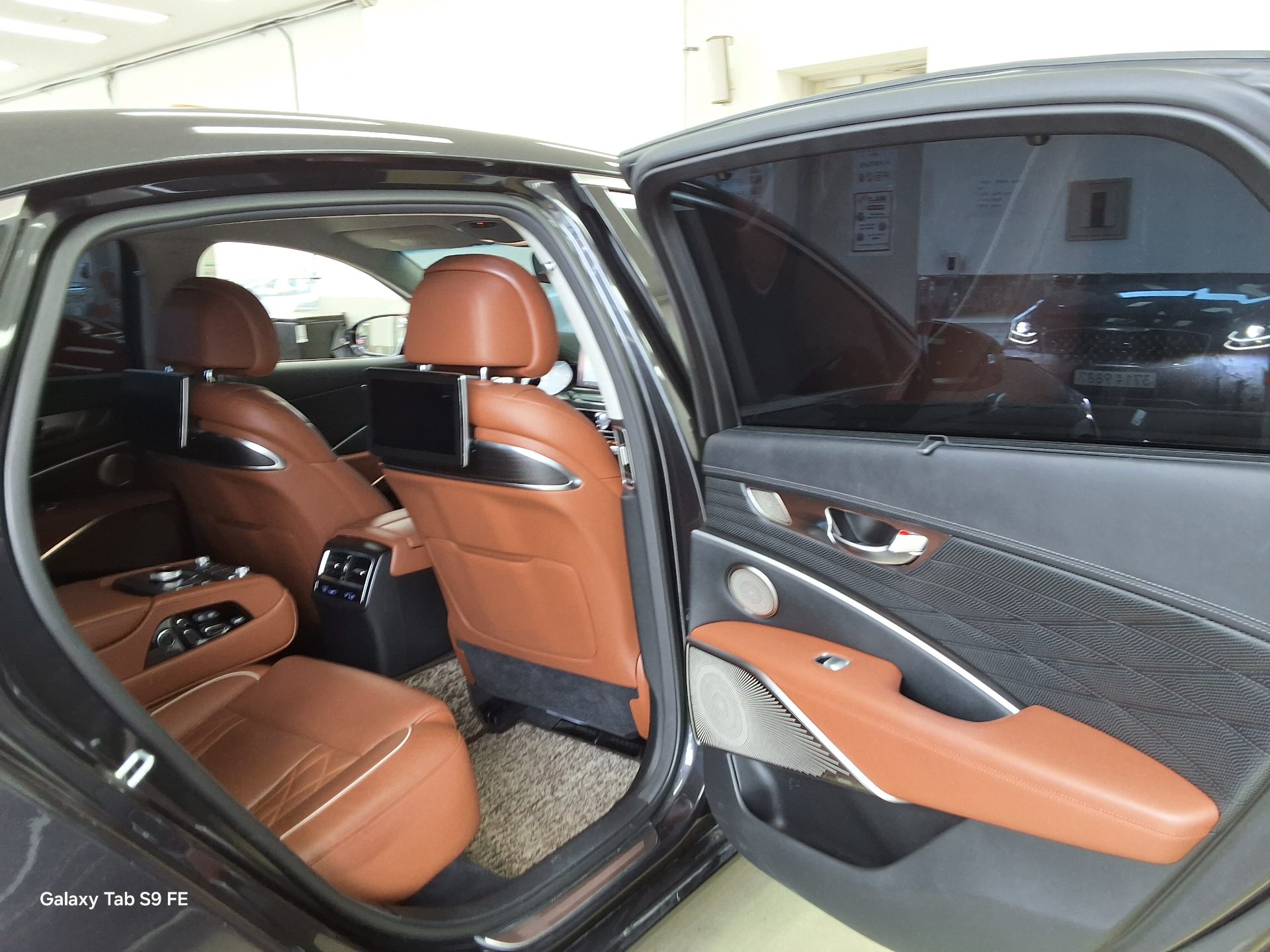2020 - kia k9
