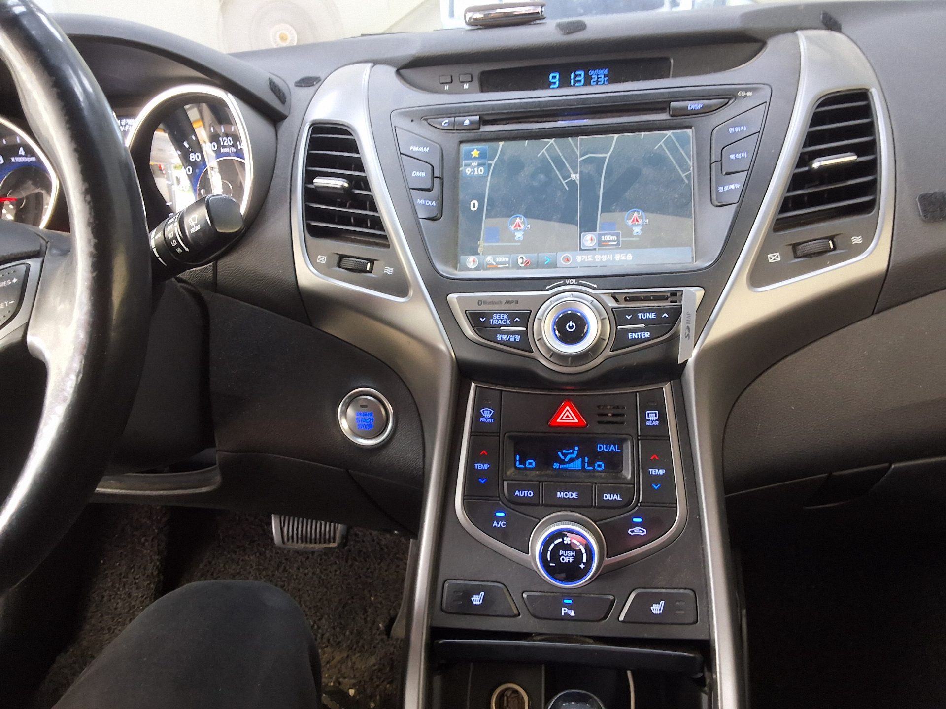 2016 - hyundai avante
