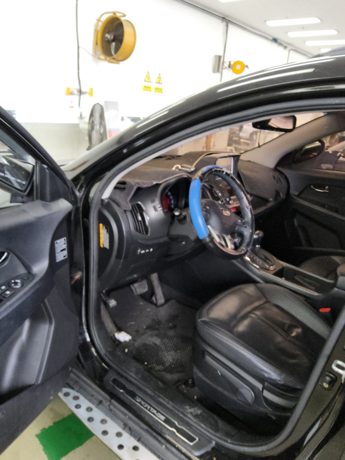2011 - kia sportage