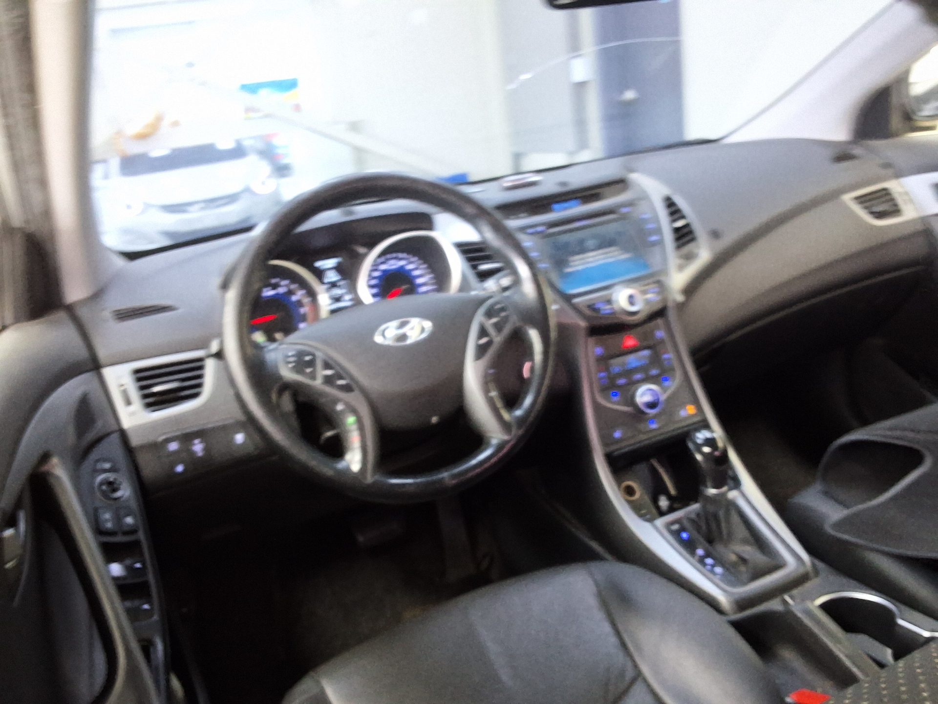 2016 - hyundai avante