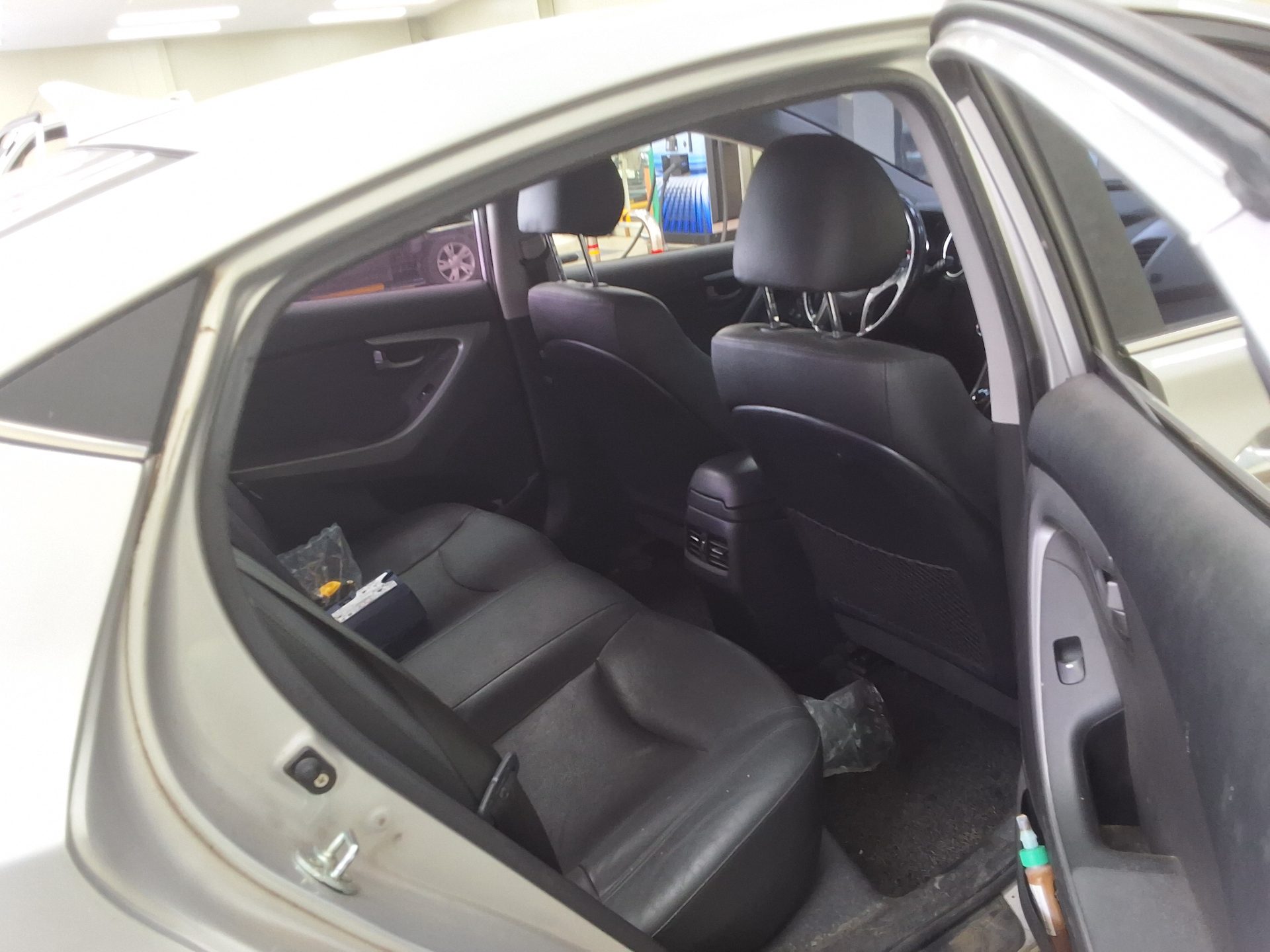 2016 - hyundai avante