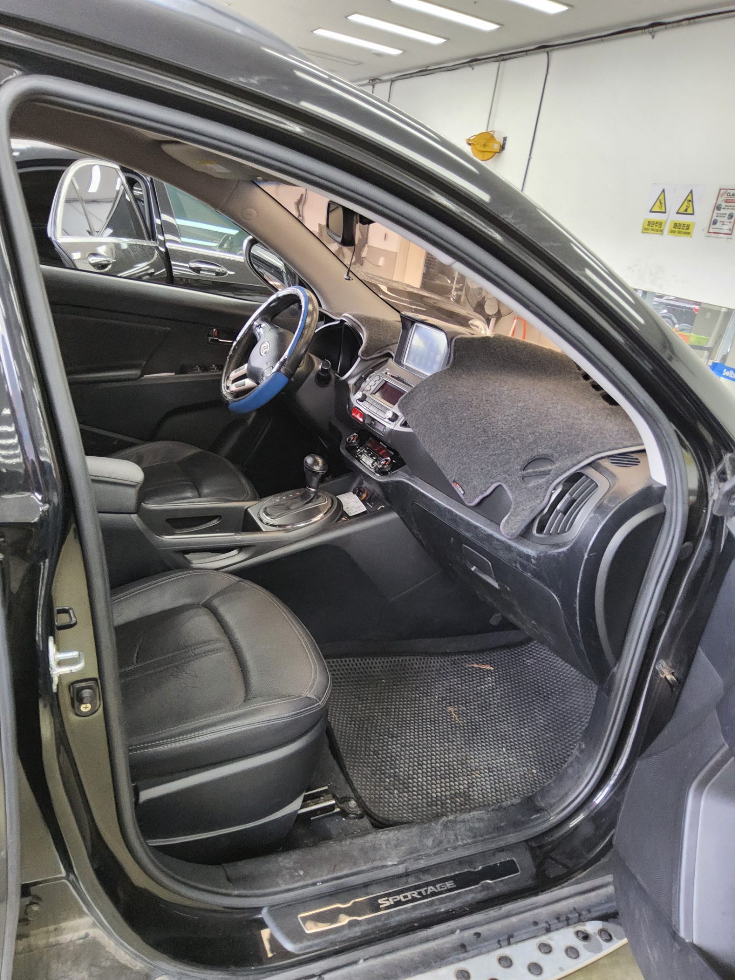 2011 - kia sportage