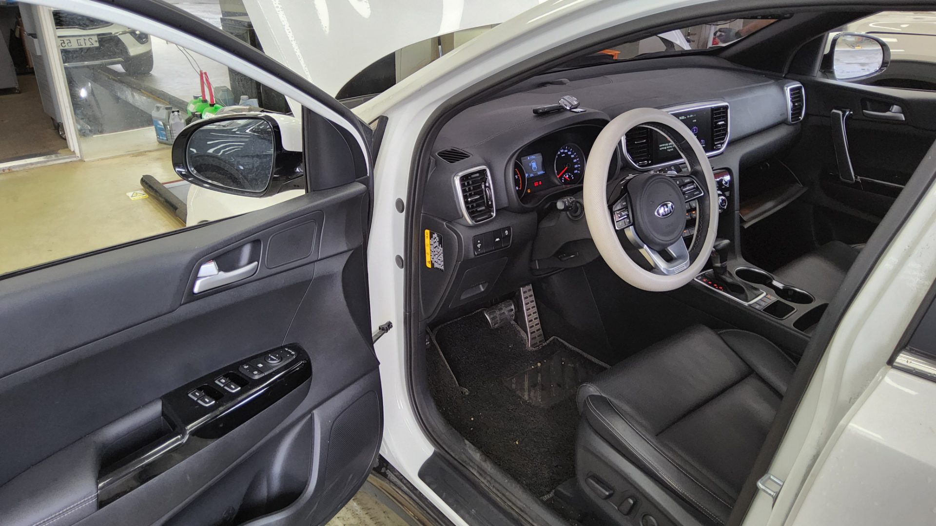 2019 - kia sportage