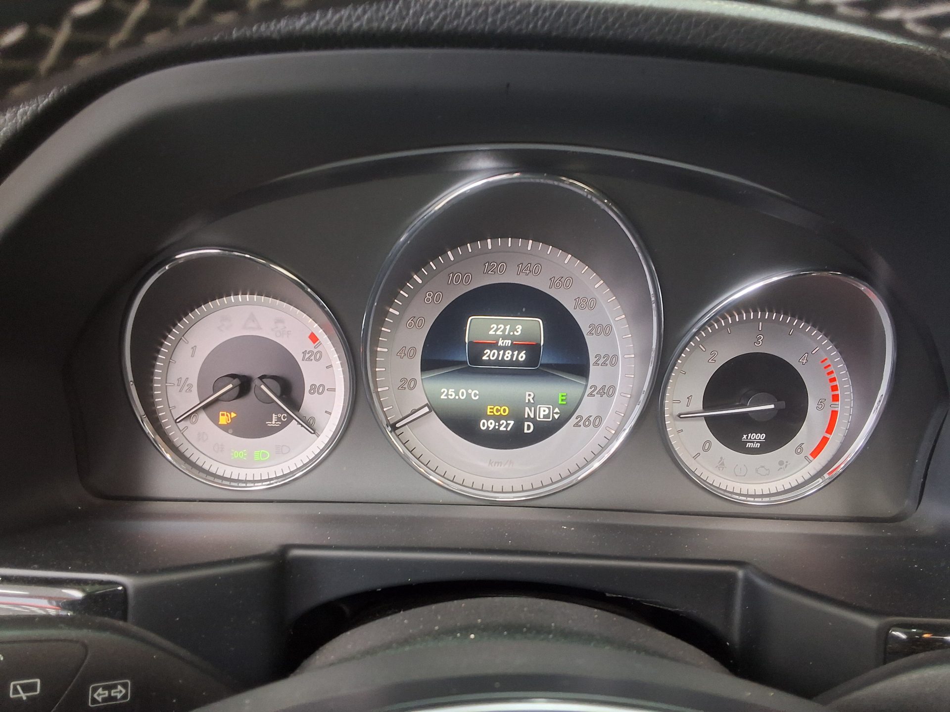 2014 - mercedes-benz glk220