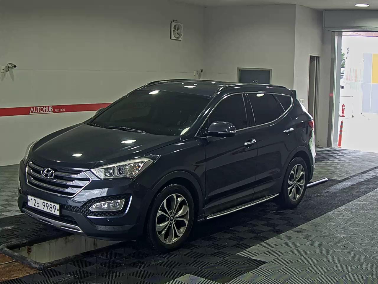 HYUNDAI SANTA FE (DM)