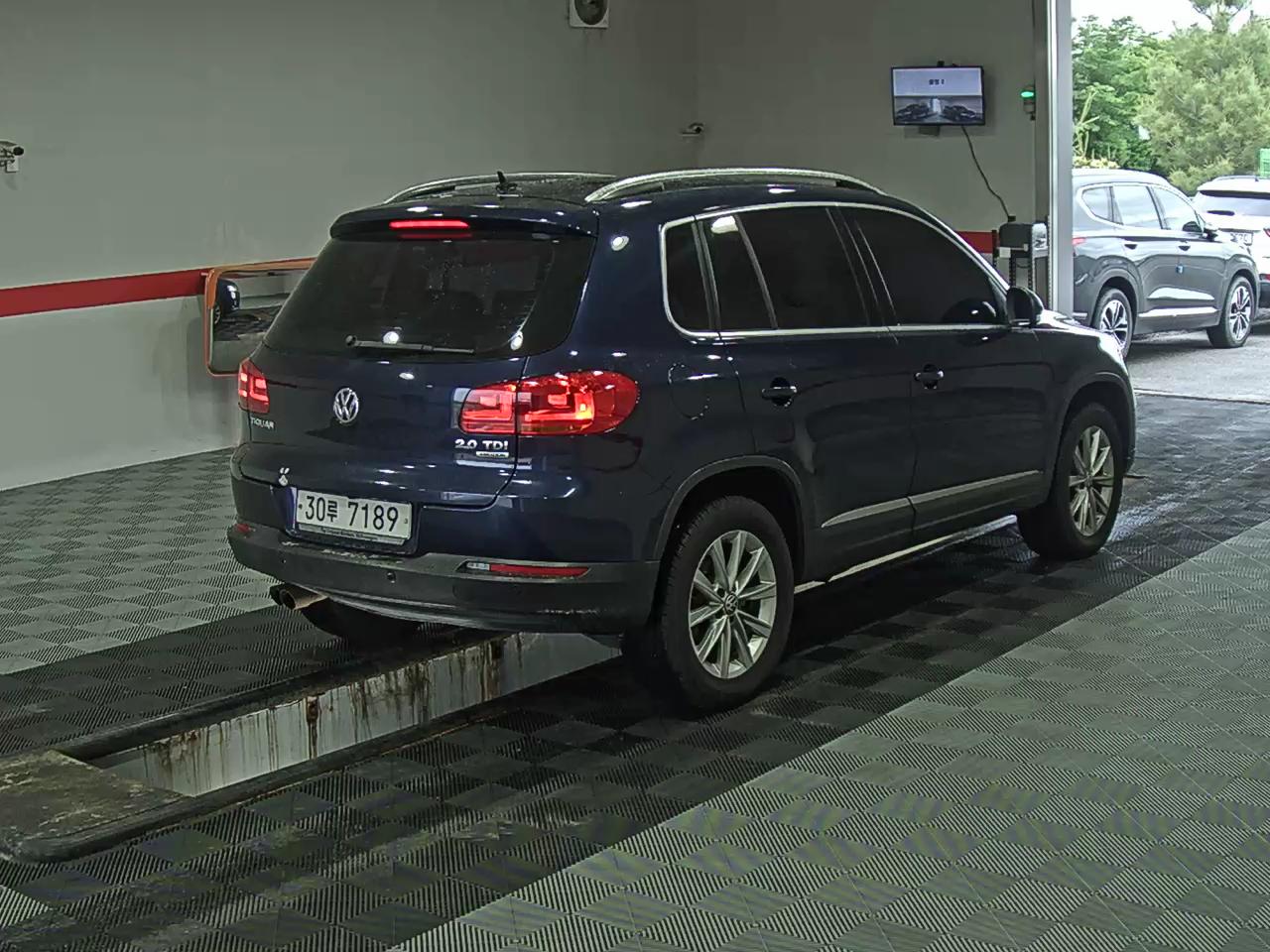 2015 - volkswagen tiguan