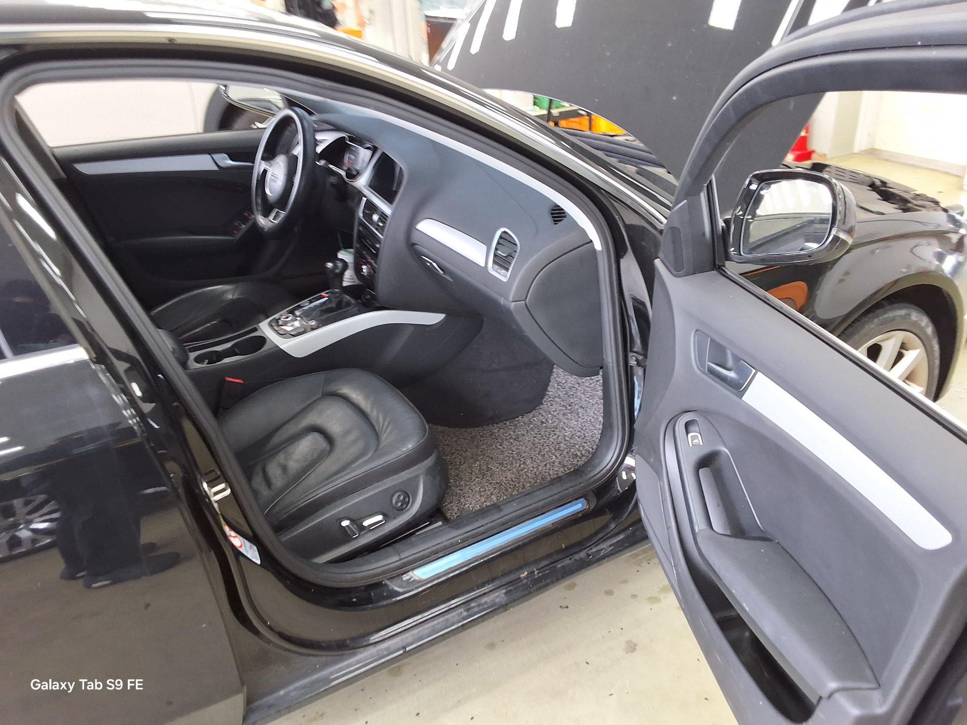 2015 - audi a4