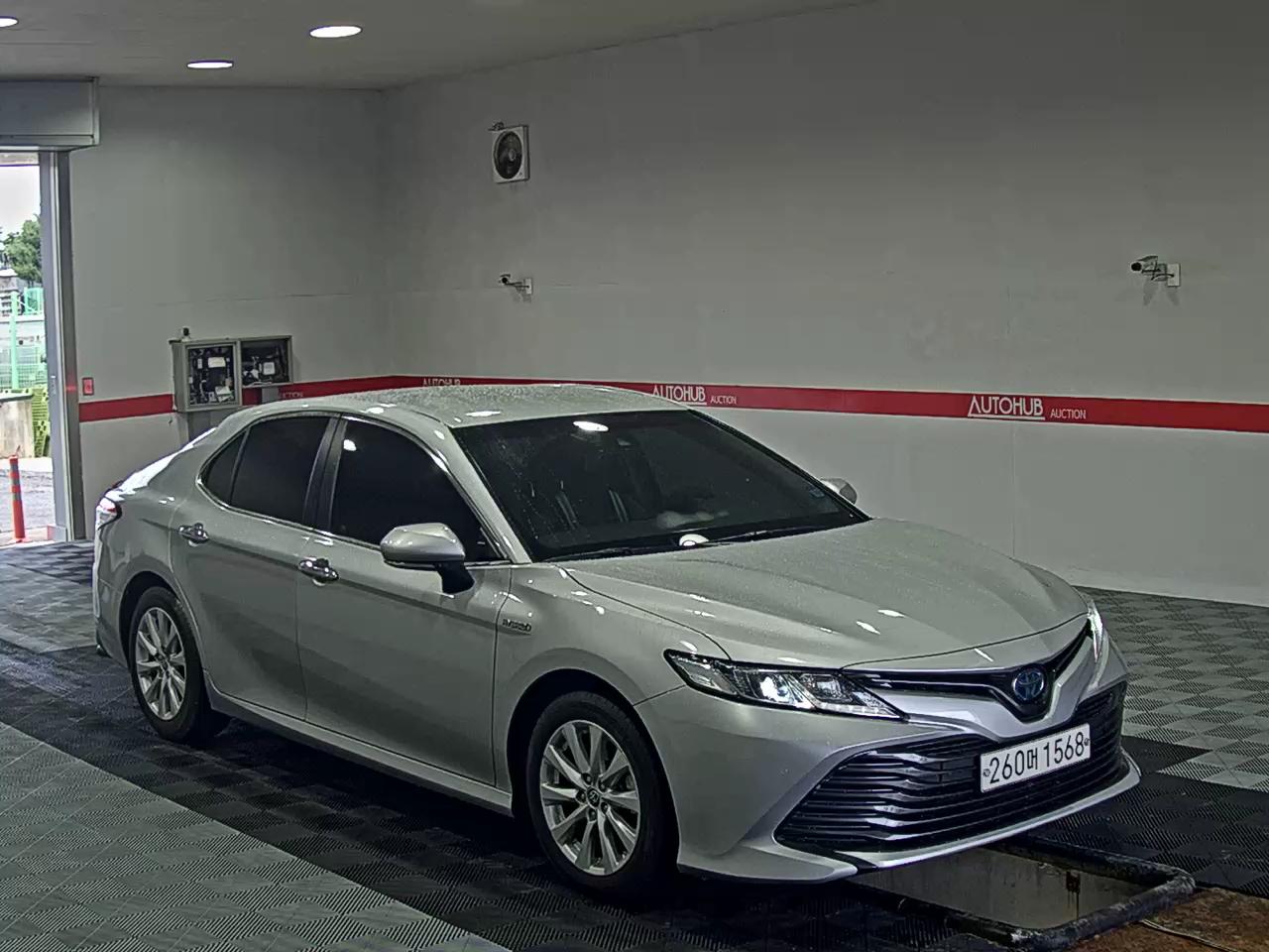 2021 - toyota camry