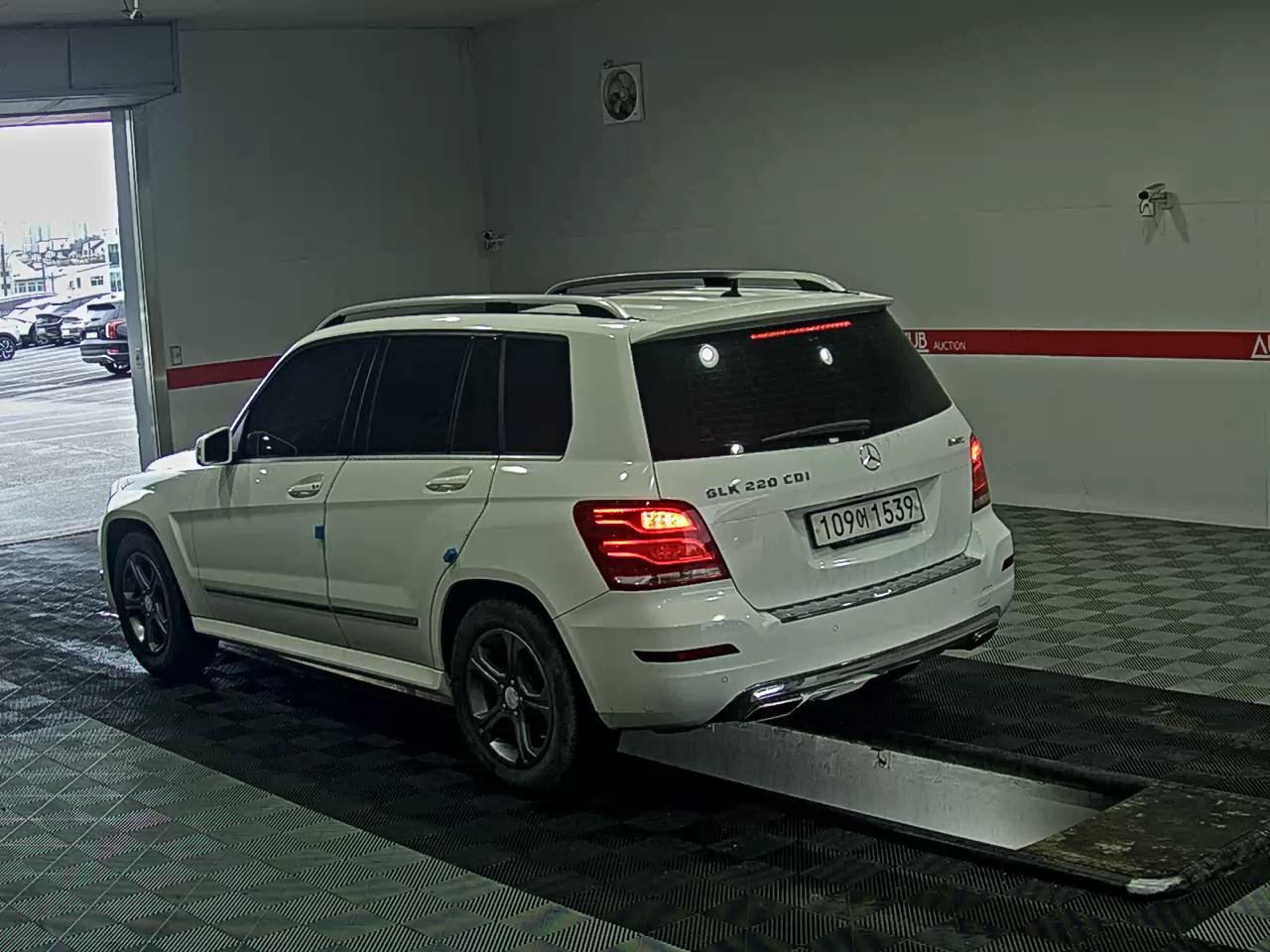 2014 - mercedes-benz glk220
