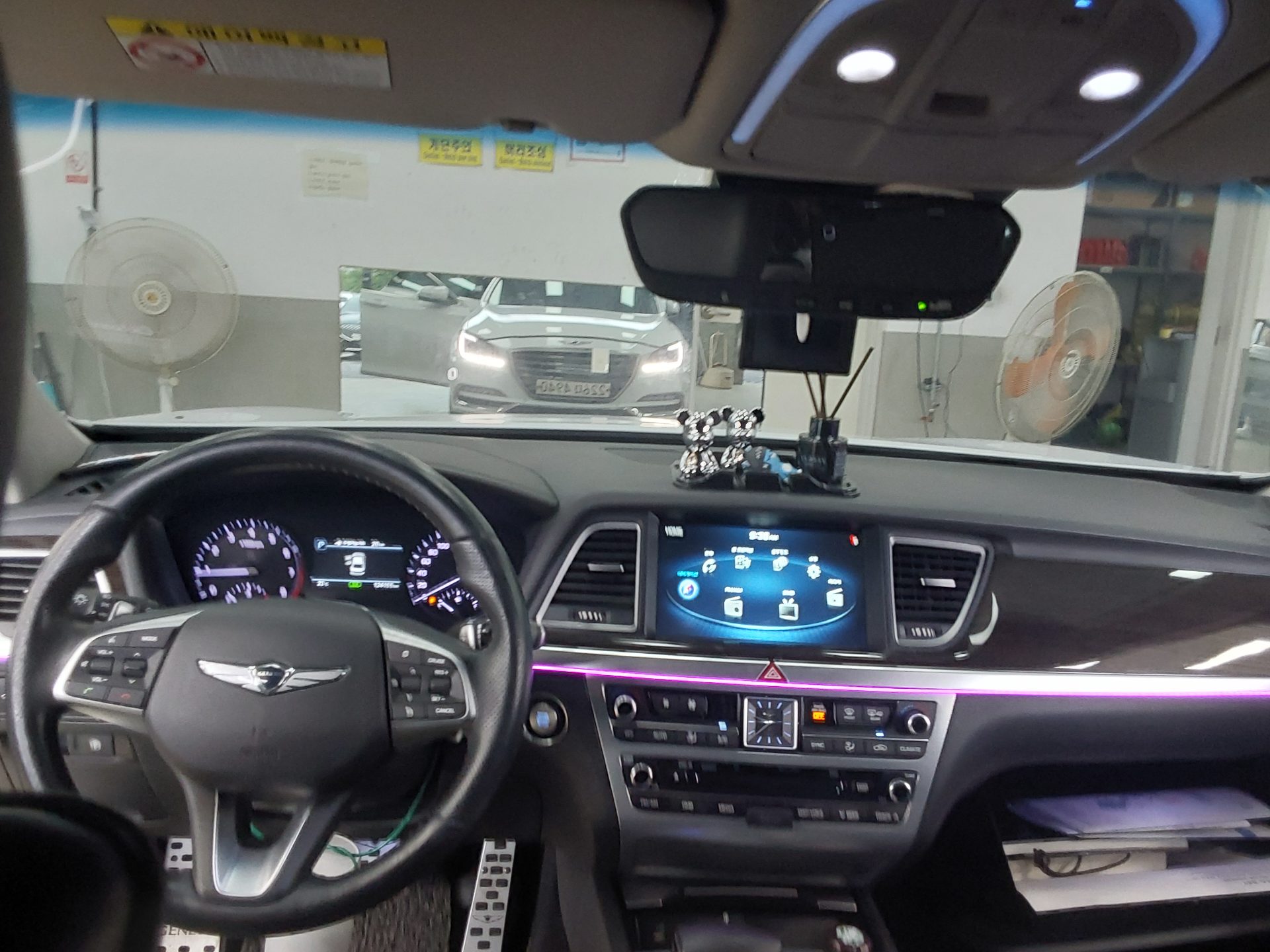 2018 - genesis g80