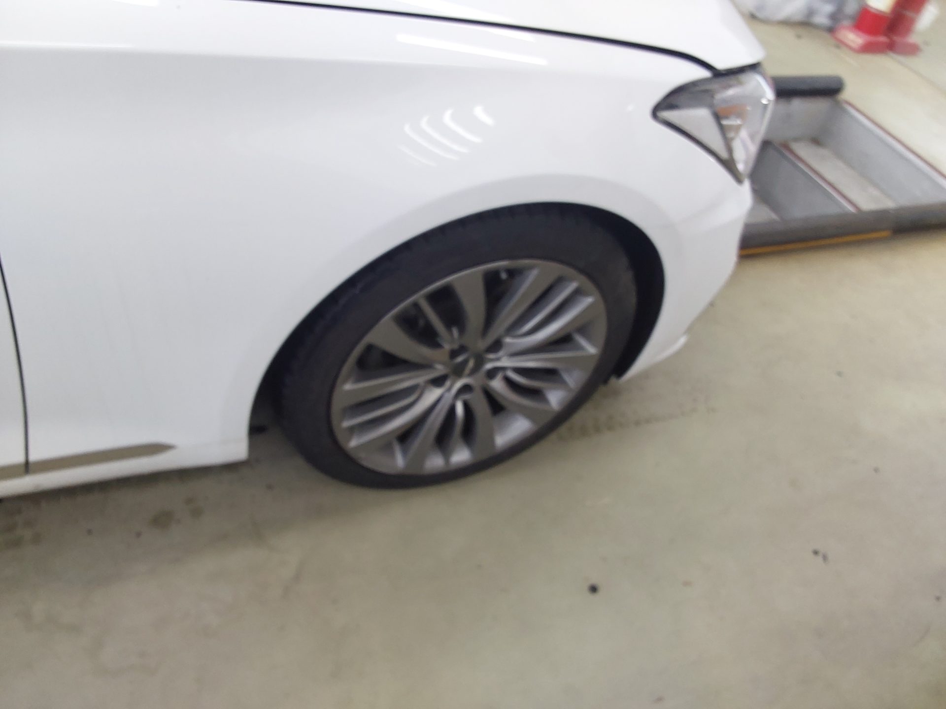 2018 - genesis g80
