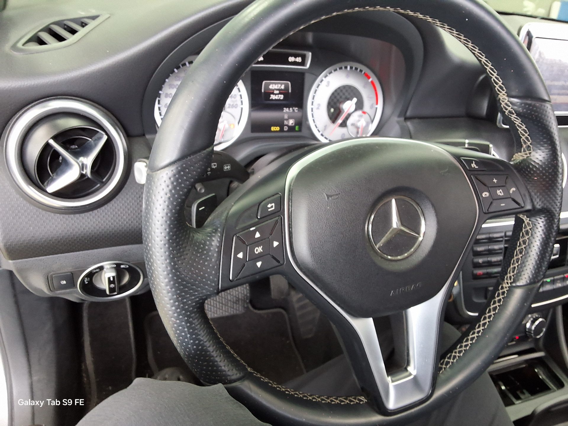 2014 - mercedes-benz a200