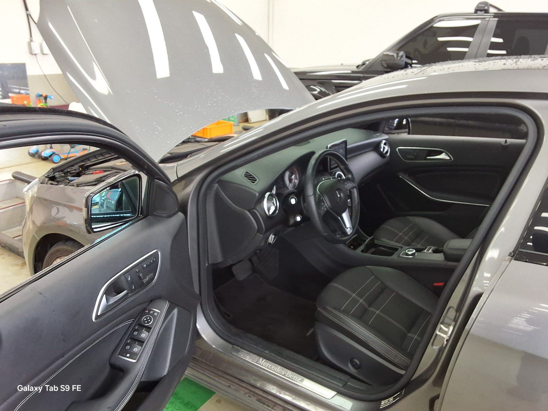 2014 - mercedes-benz a200