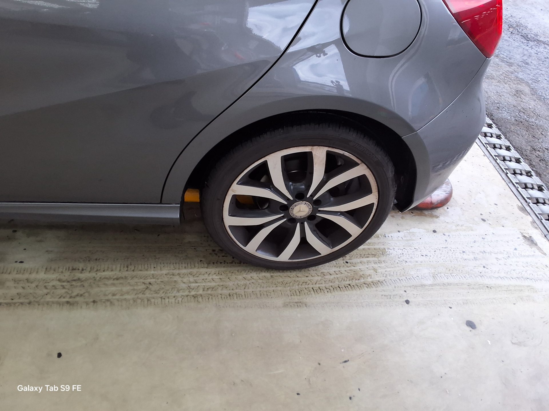 2014 - mercedes-benz a200