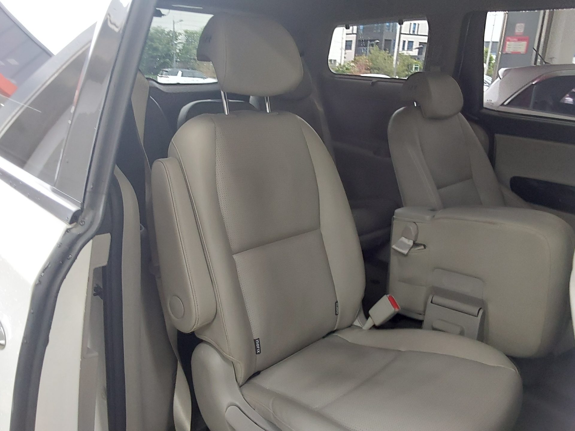 2019 - kia carnival