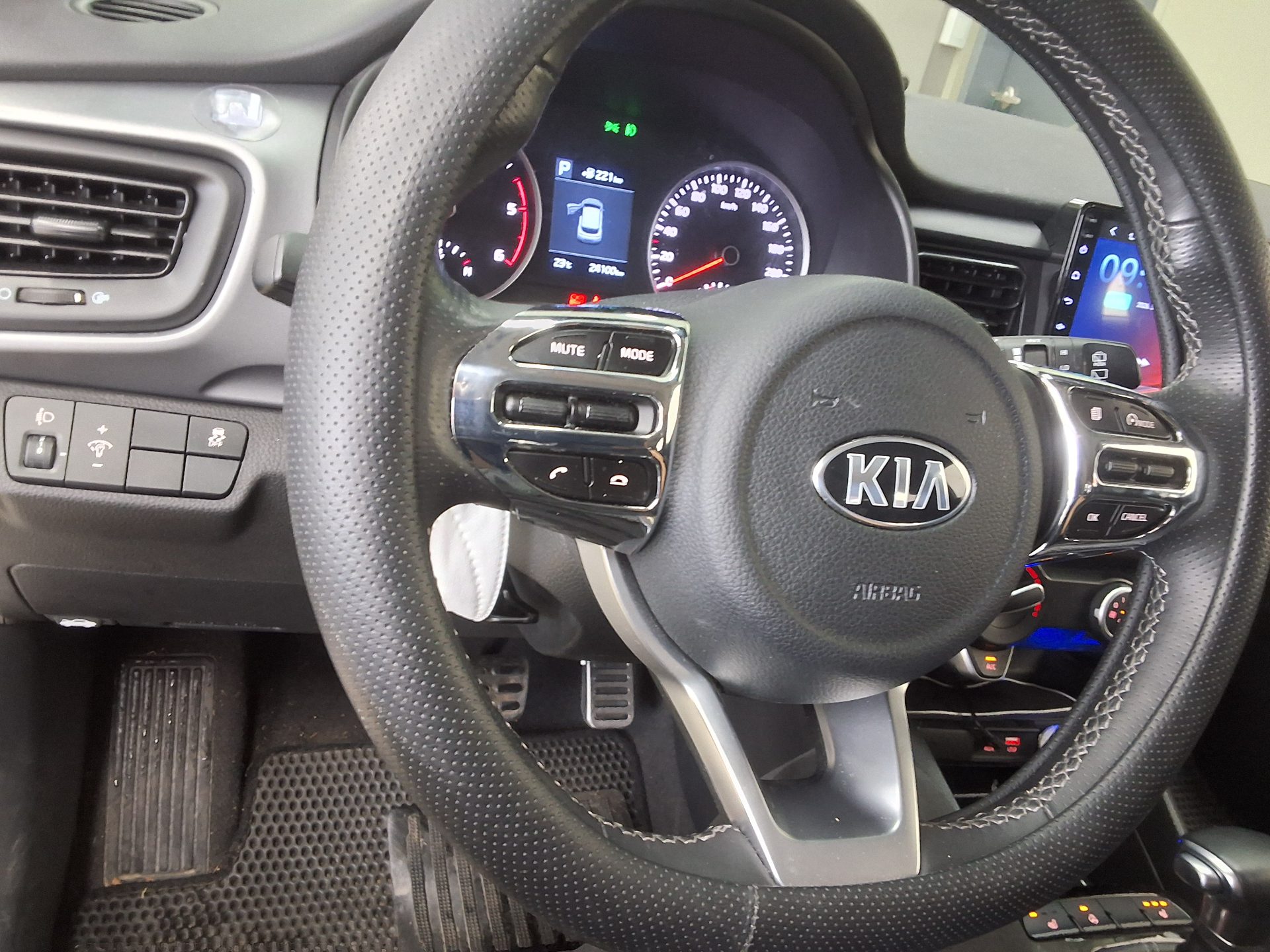 2018 - kia stonic