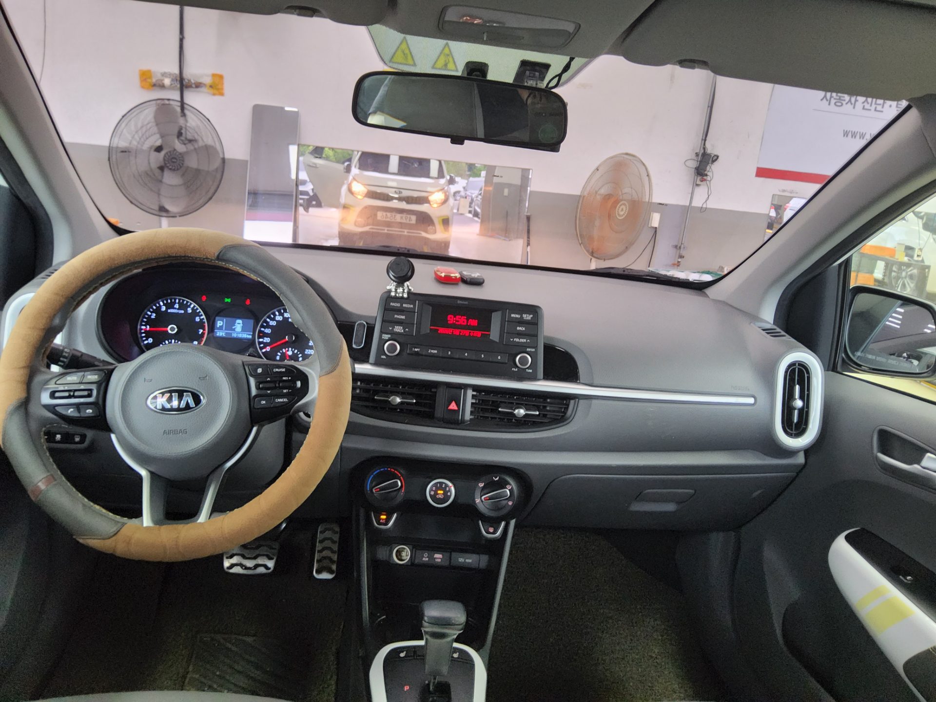 2017 - kia morning