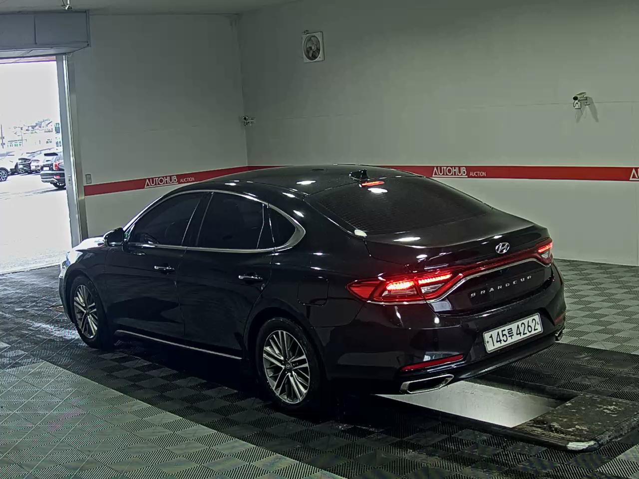 2017 - hyundai grandeur