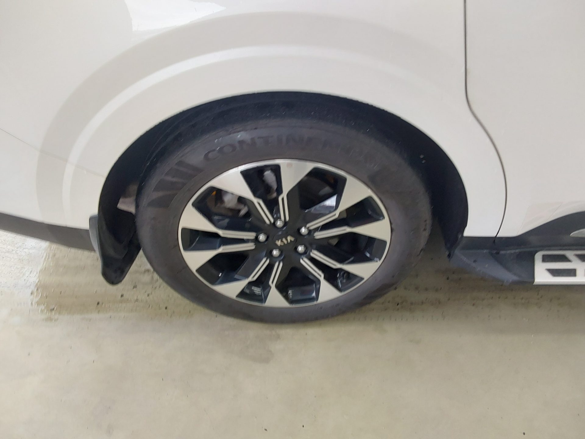 2021 - kia carnival