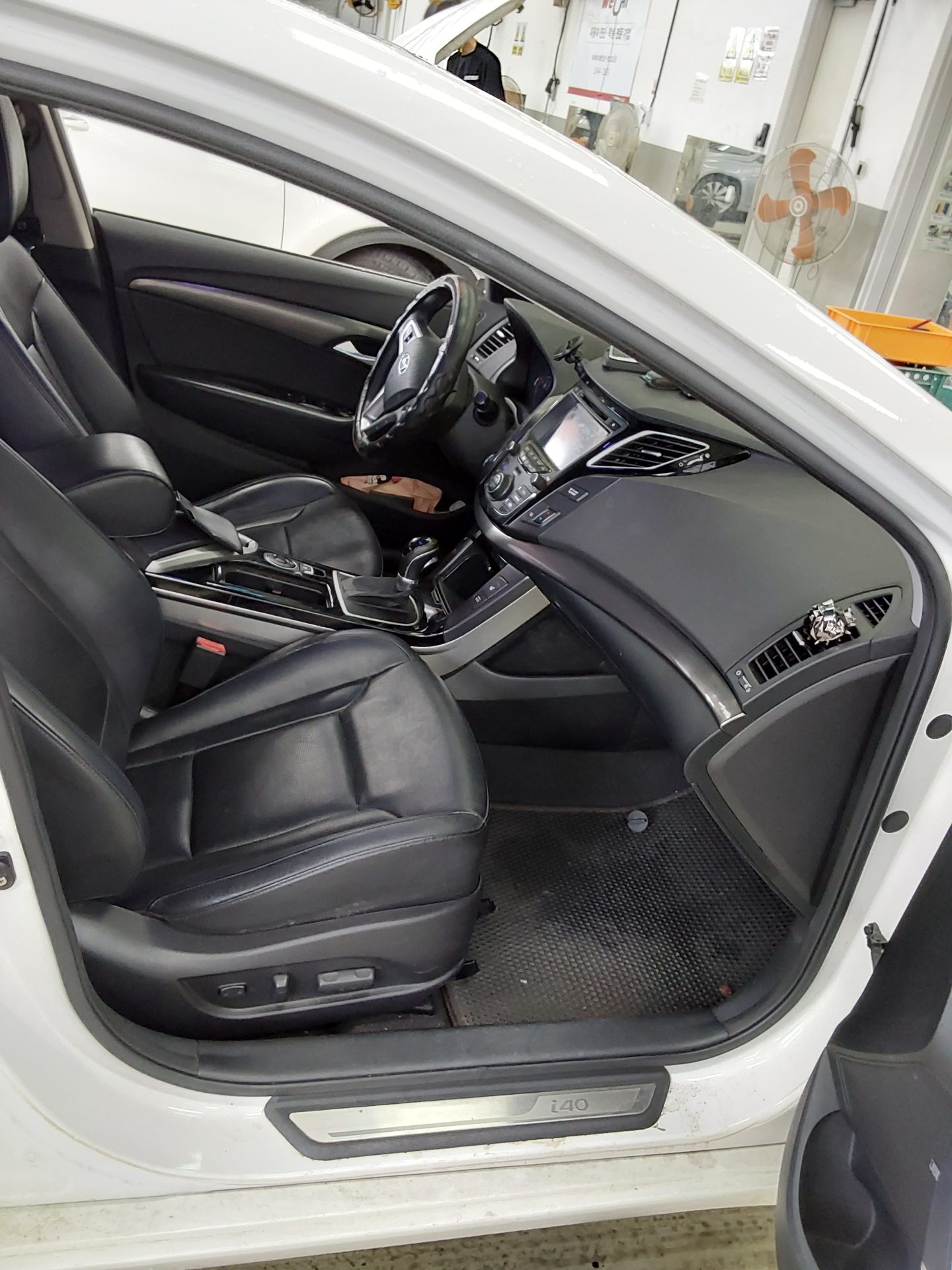 2012 - hyundai i40