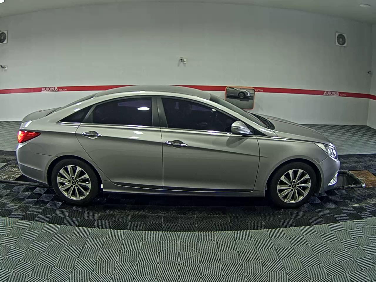 2014 - hyundai sonata