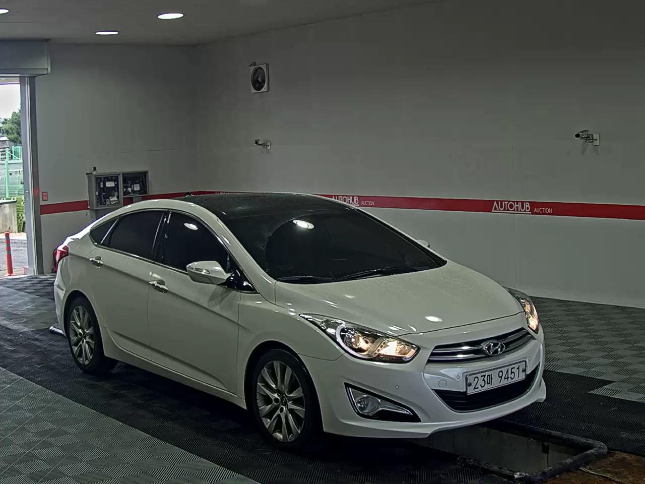 2012 - hyundai i40