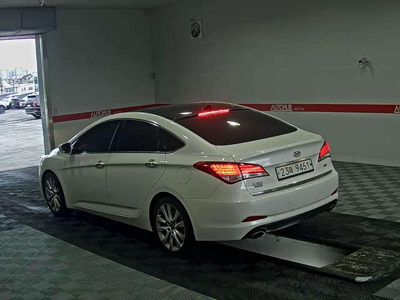 2012 - hyundai i40