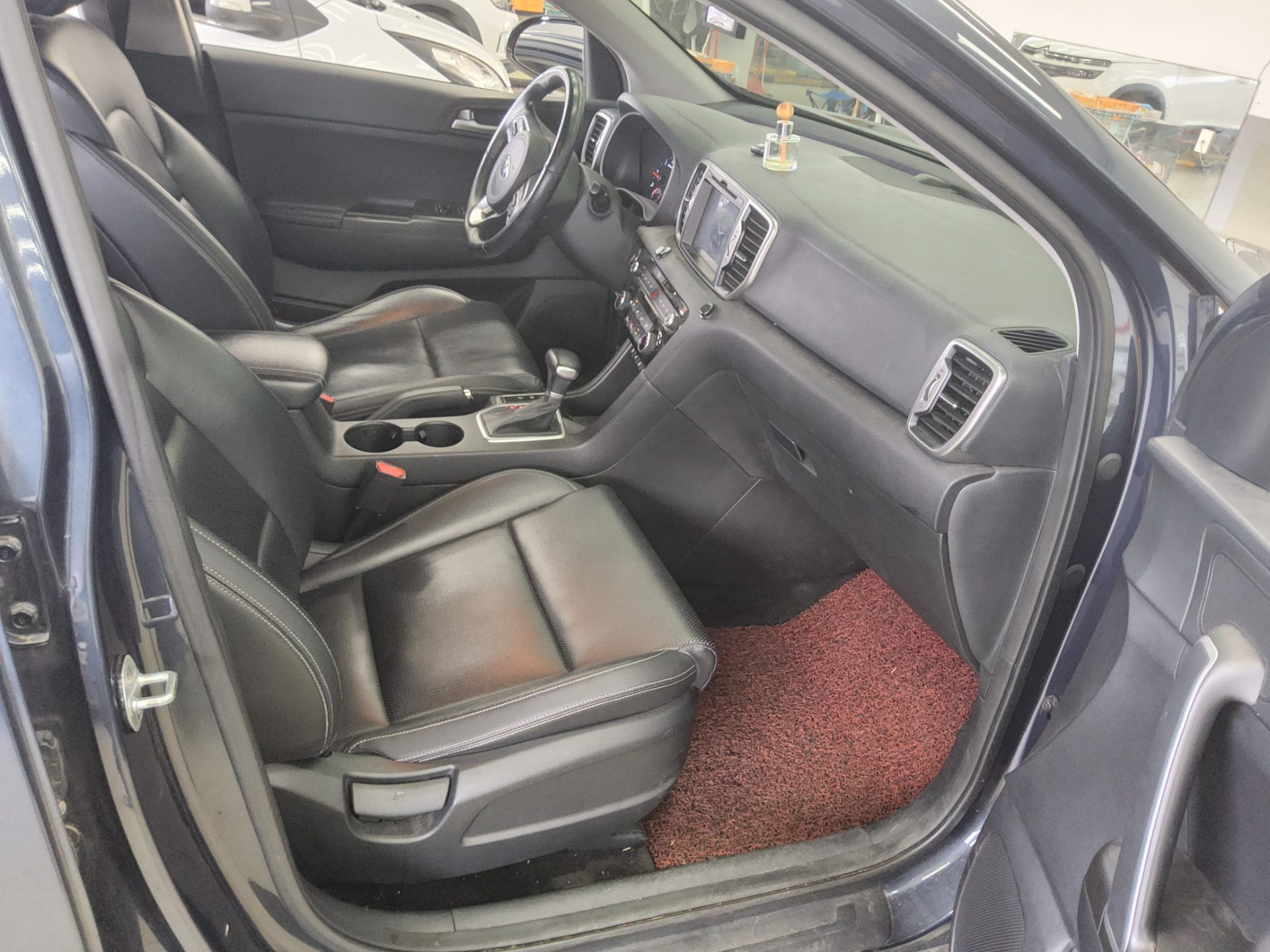 2016 - kia sportage