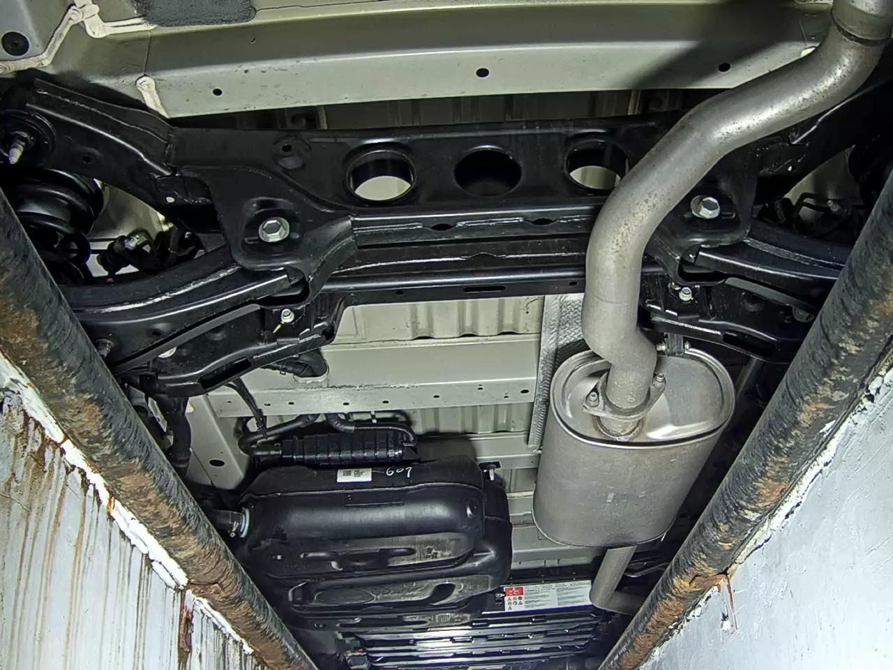 2025 - hyundai staria